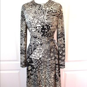 Vintage Designer Black Novelty Print Jersey Dress + Scarf  36